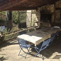 Salle à manger extérieure Grande Bergerie - chateau villarel